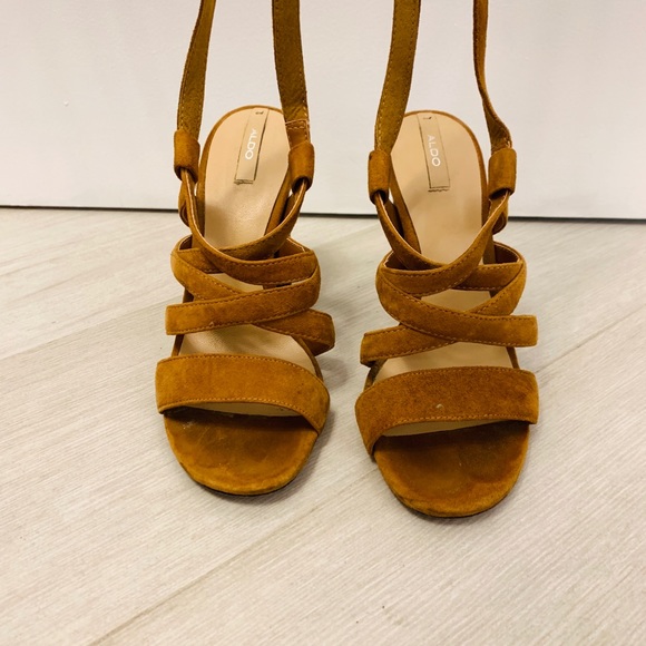 ALDO wrap around heels 🎨 - Picture 3 of 5